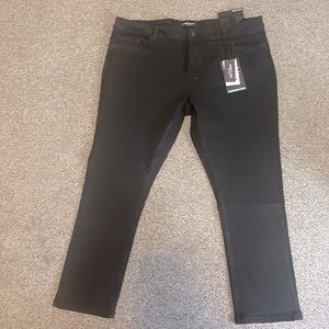 Black Kenneth Cole jeans size 42 x 30 stretch / regular fit